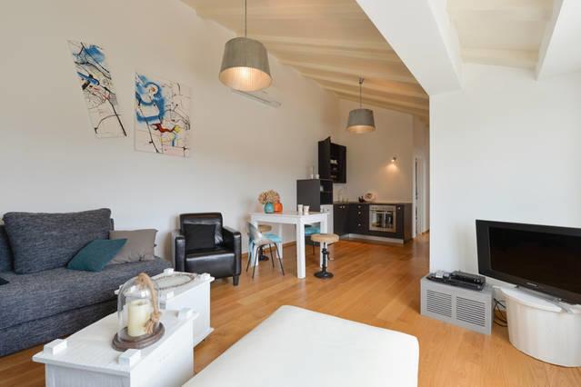 Avino Apartment *